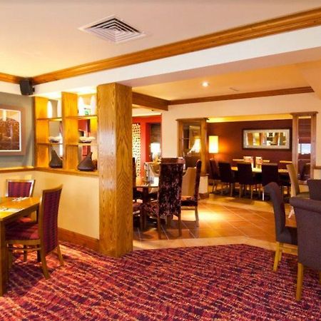 Premier Inn Rugeley Esterno foto